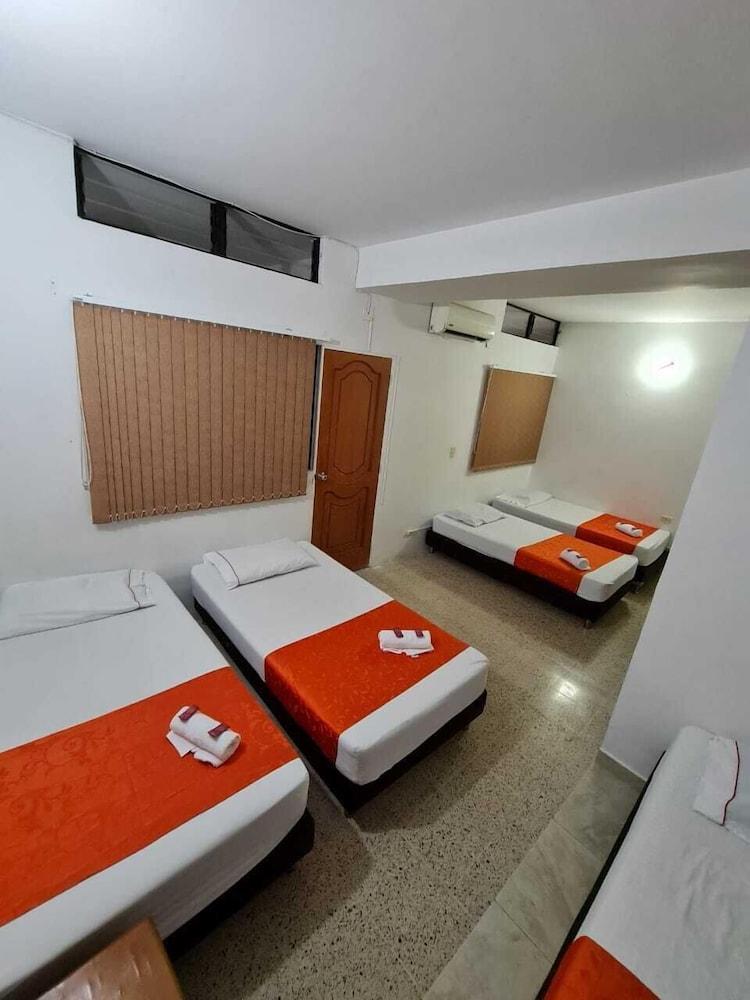 Mandala Hotel Belen Medellin Bagian luar foto